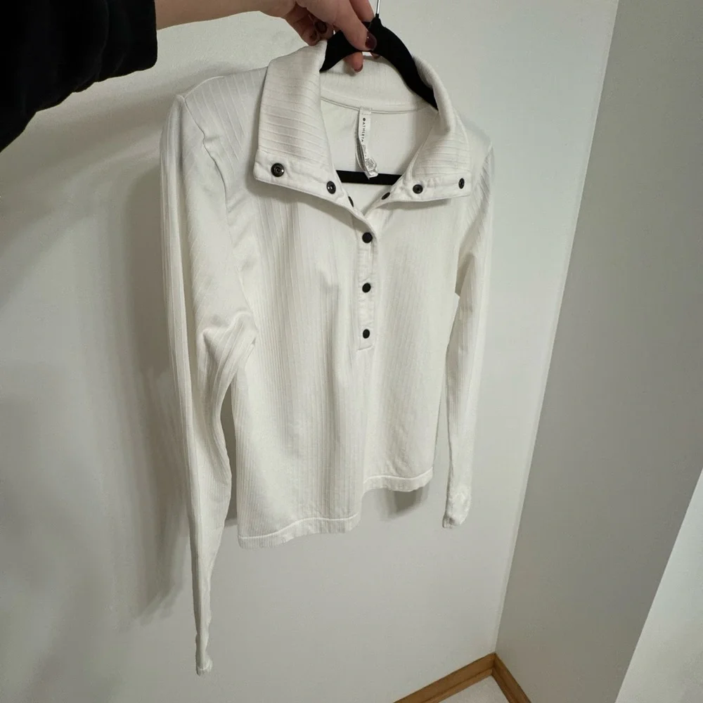 Athleta White Ribbed Button Down Long Sleeve Top - Picture 7 of 7